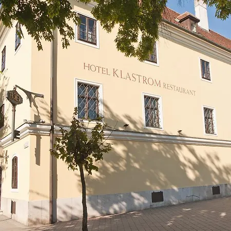 Klastrom 3*