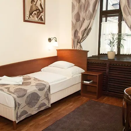 Szálloda Klastrom Győr