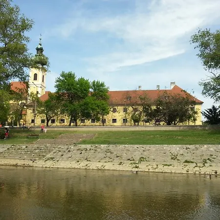 Szálloda Klastrom Győr