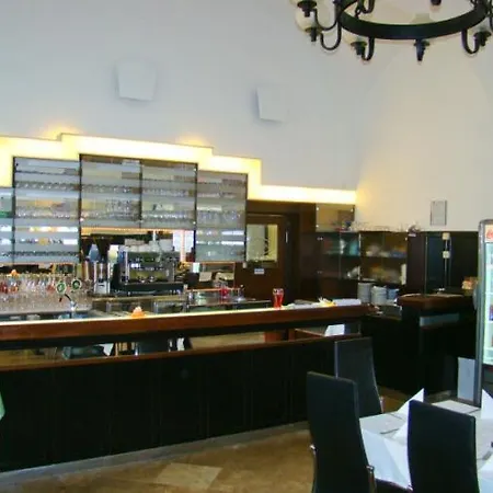 Hotel Klastrom 3*