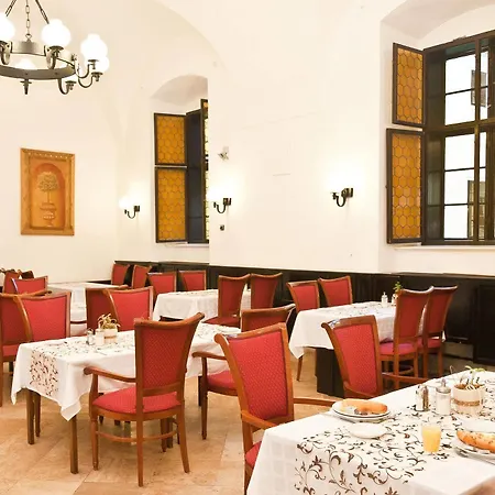 Klastrom Győr