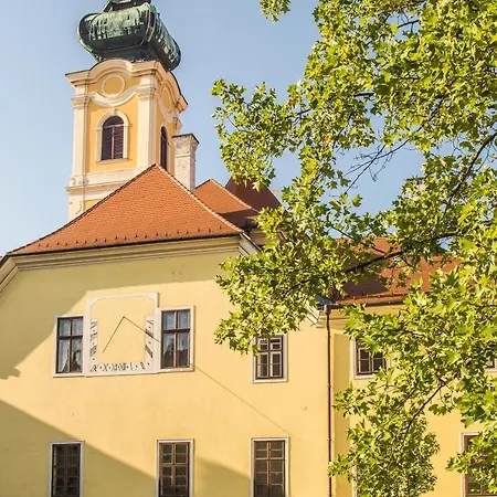 Klastrom Hotel Győr