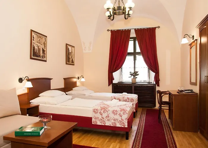 ホテル クラストロム ジュール