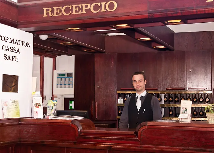 ホテル クラストロム 3*