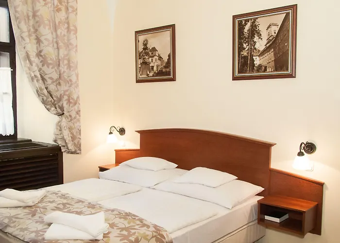 クラストロム ジュール