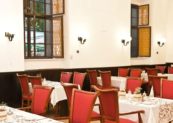 Hotel Klastrom 3*